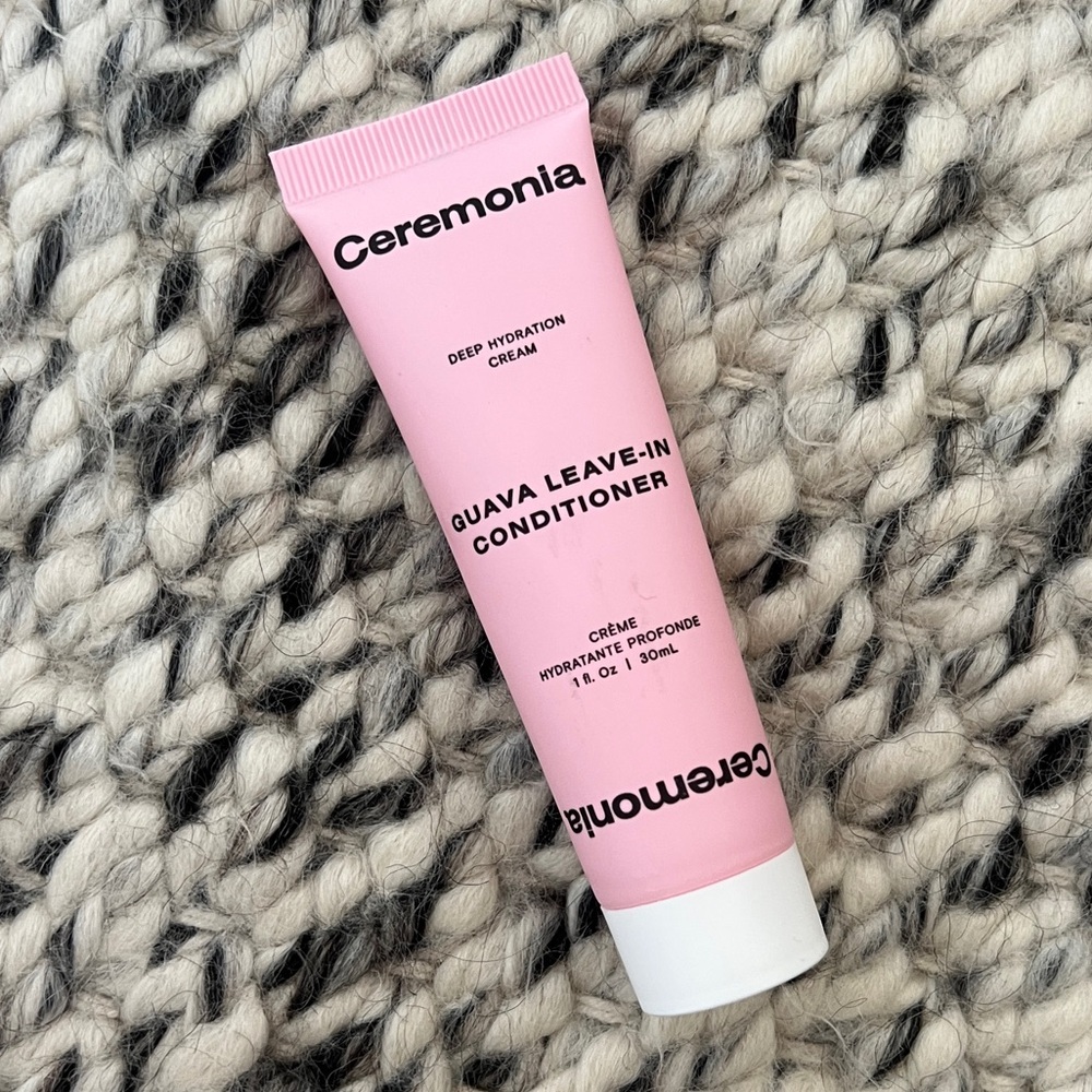 Ceremonia Guava leave in conditioner deep hydration cream for the hair